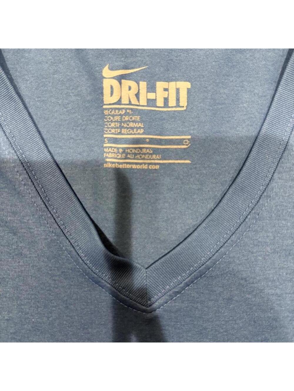 Nike Dri-FIT Blue V-Neck Athletic T-Shirt Size Small - Picture 3 of 3